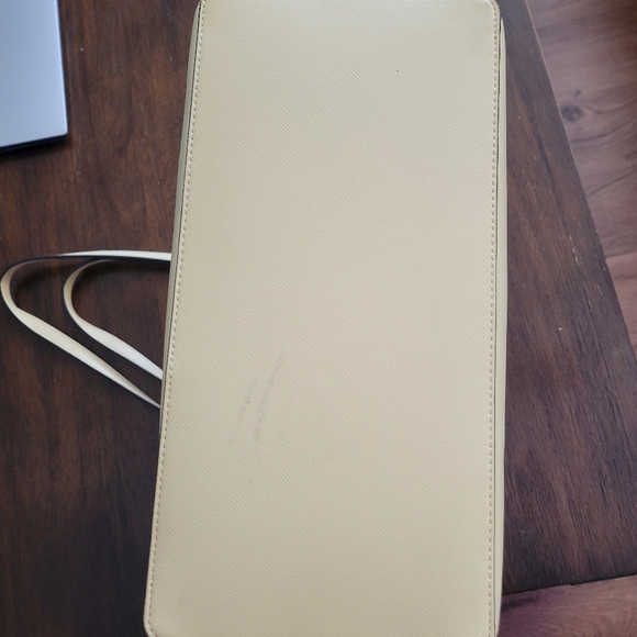 Kate Spade Dana Tote Butter Yellow Saffiano Leather Flower Charm Bag - Picture 8 of 8